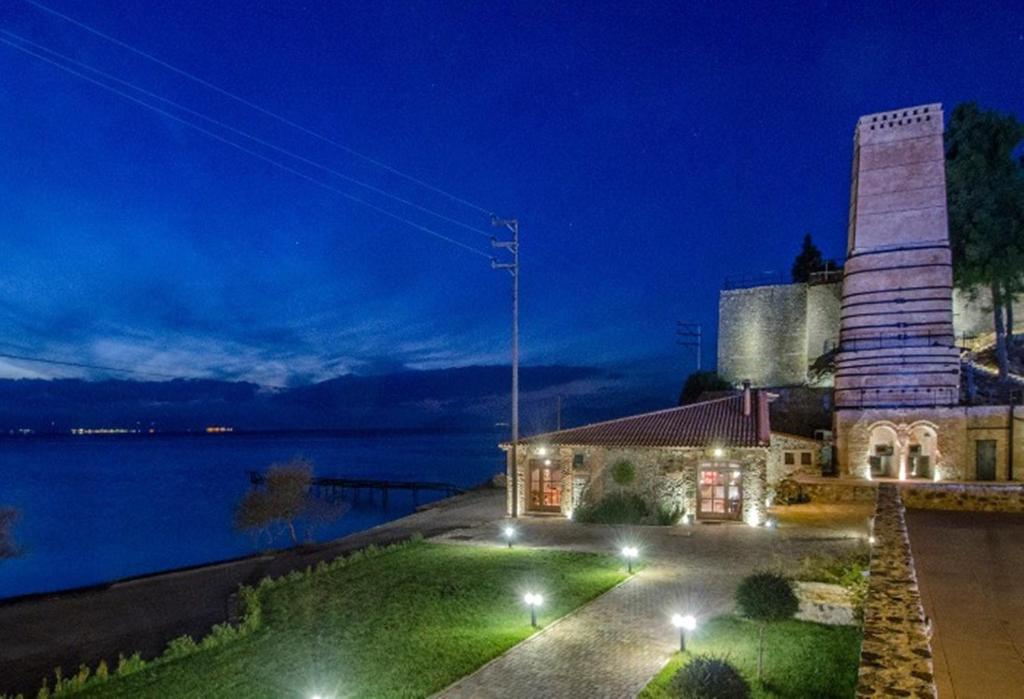 Kaminos Resort Límni Buitenkant foto