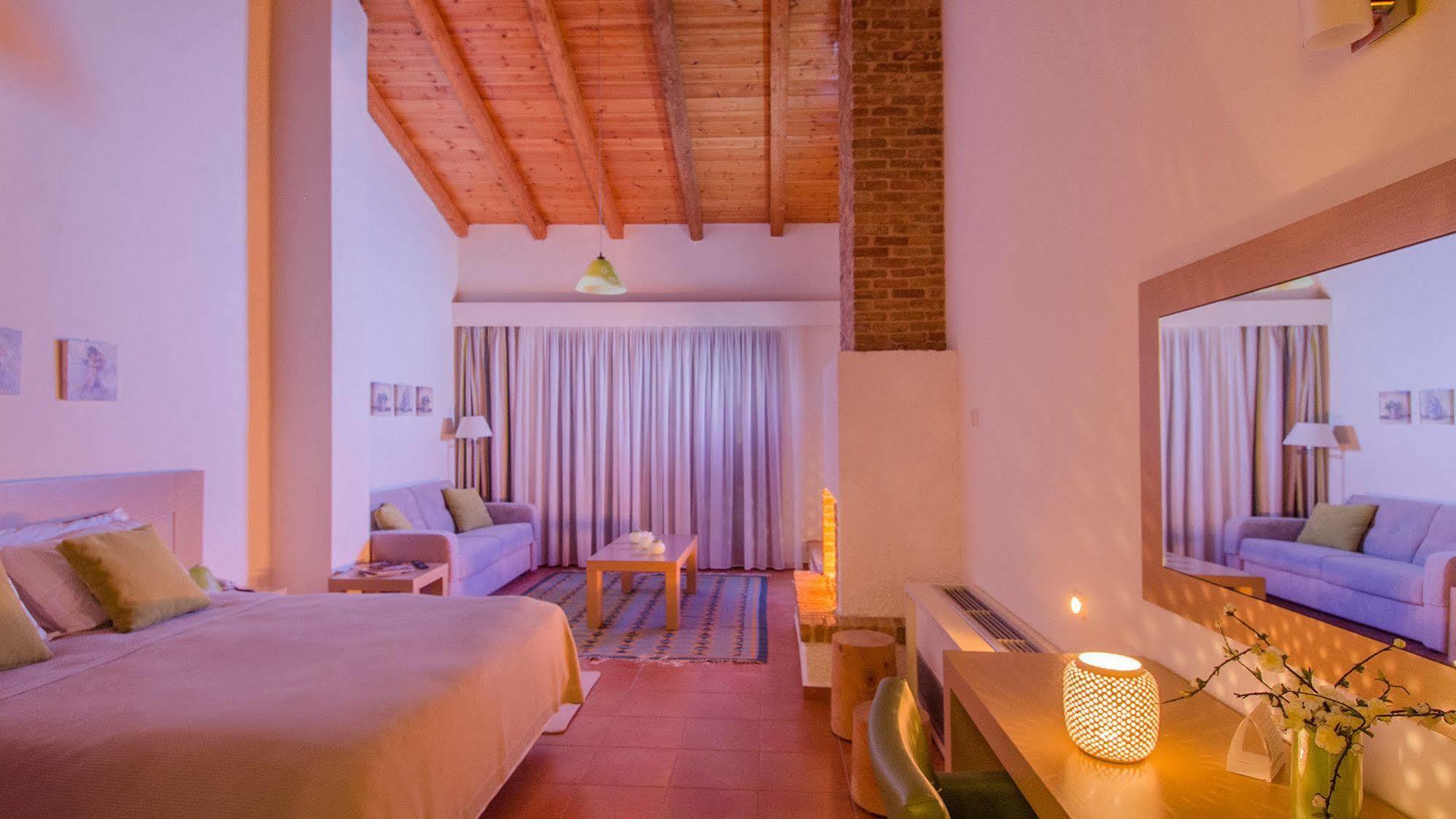 Kaminos Resort Límni Buitenkant foto