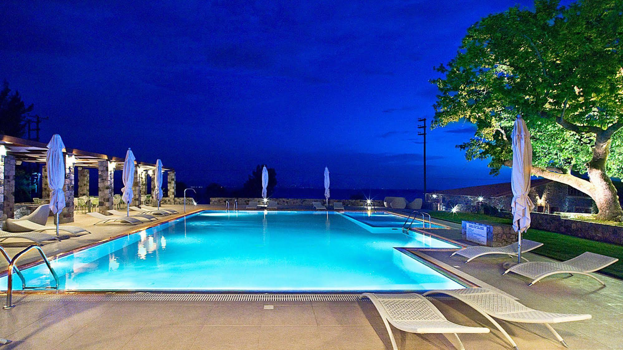 Kaminos Resort Límni Buitenkant foto
