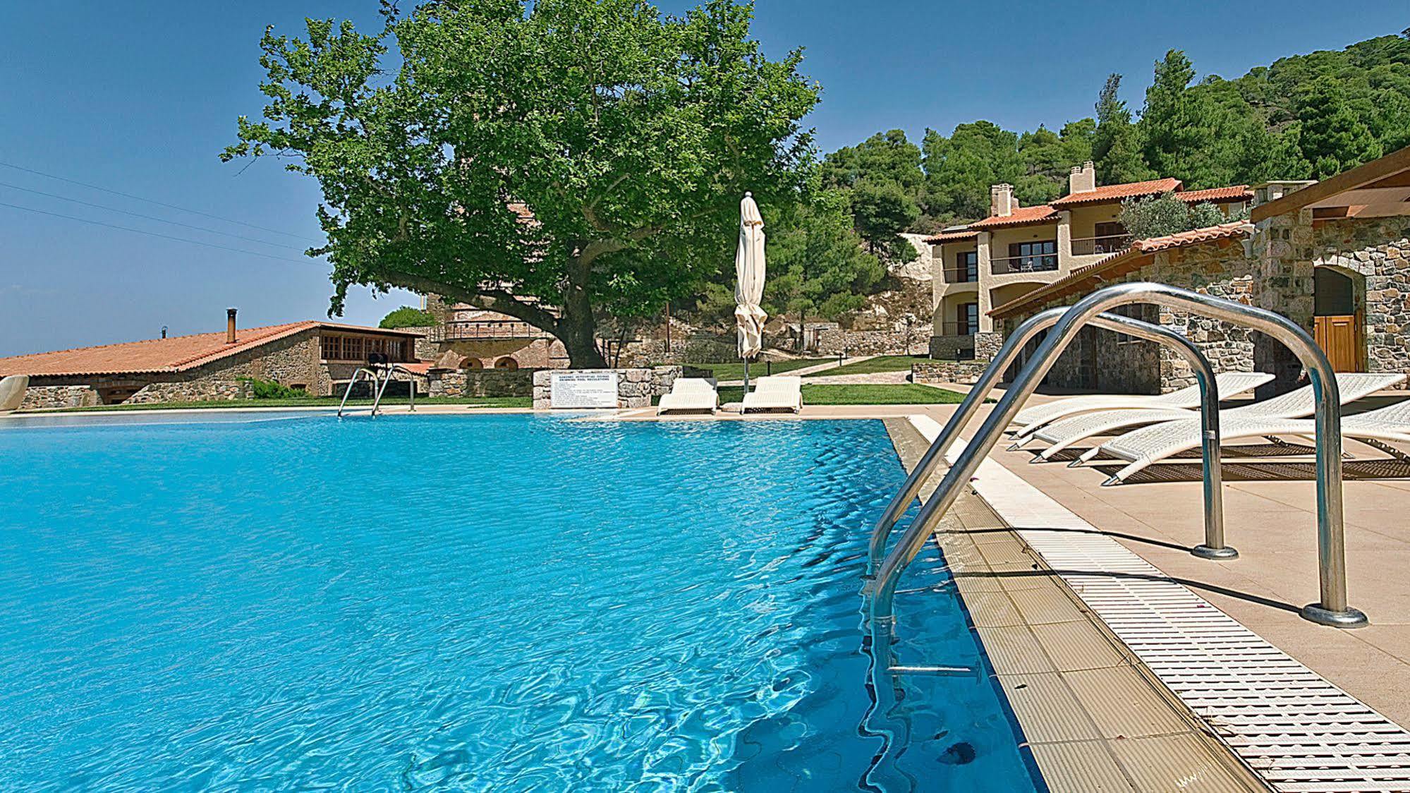 Kaminos Resort Límni Buitenkant foto