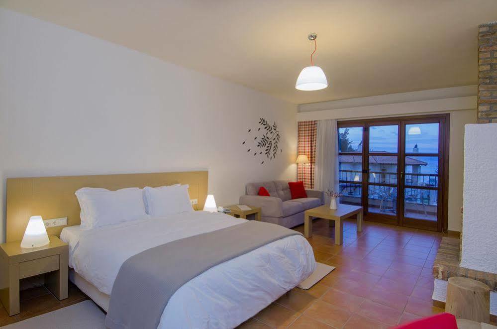 Kaminos Resort Límni Buitenkant foto